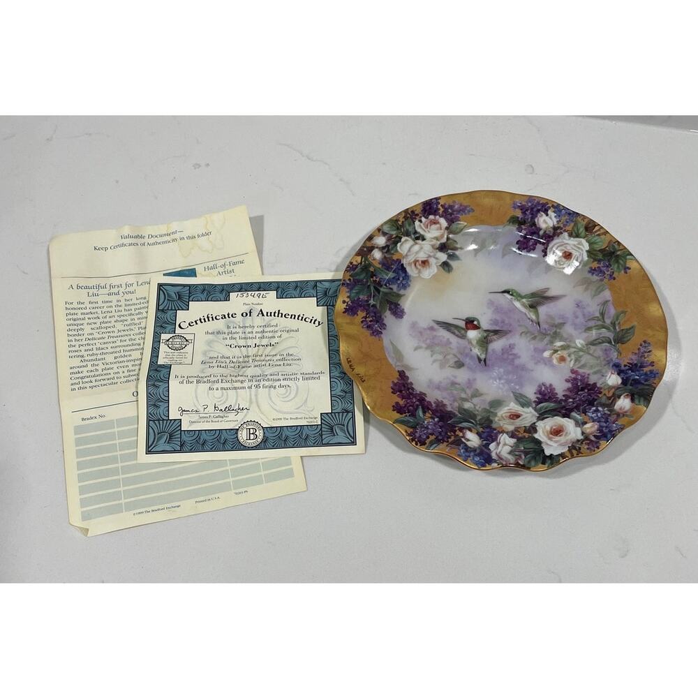 Lena Liu's Delicate Treasures Hummingbird Plate 1st Issue Crown Jewels 8 1/4"